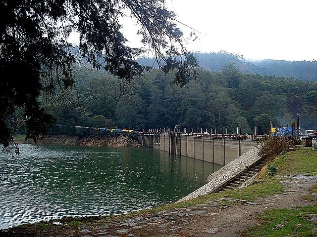 mattupetty lake in munnar