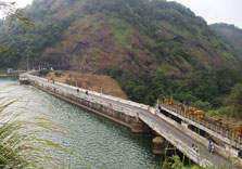 Munnar Ponmudi Dam