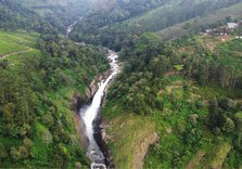 attukal-waterfalls-munnar